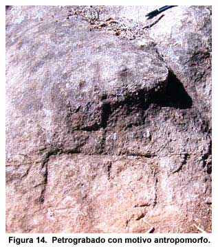 Figura 14. Petrograbado con motivo antropomorfo.