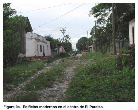 Figura 9a. Edificios modernos en el centro de El Paraíso.