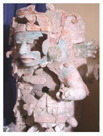 Figura 6. Incensarios Chen Mul Modelado de Mayapán: Dios con ojos de escalón. Fotografía de Susan Milbrath.