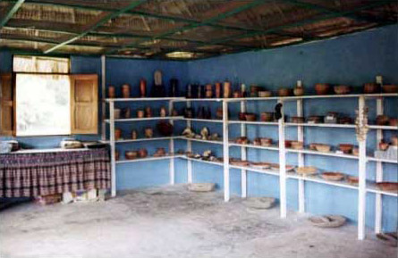 Figure 15b. View of the Uaxact&uacute;n Collection, in Posada Campamento El Chiclero.