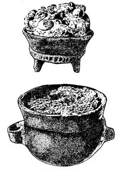 Figure 17. Postclassic vessels of the Peabody collection Figure 17. Postclassic vessels of the Peabody collection