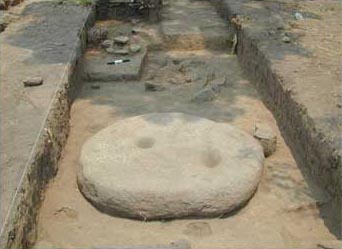 Figure 6. Monument Stone in Op. RV00 A Patio. Figure 6. Monument Stone in Op. RV00 A Patio.
