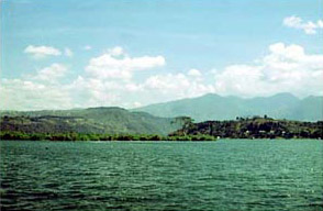 Vista del Lago Amatitlán.