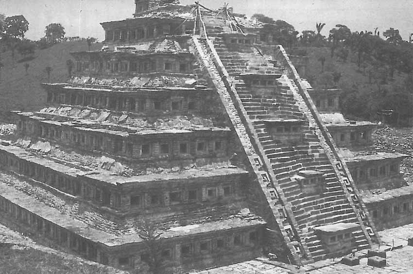 El Tajin, Pyramid of the Niches